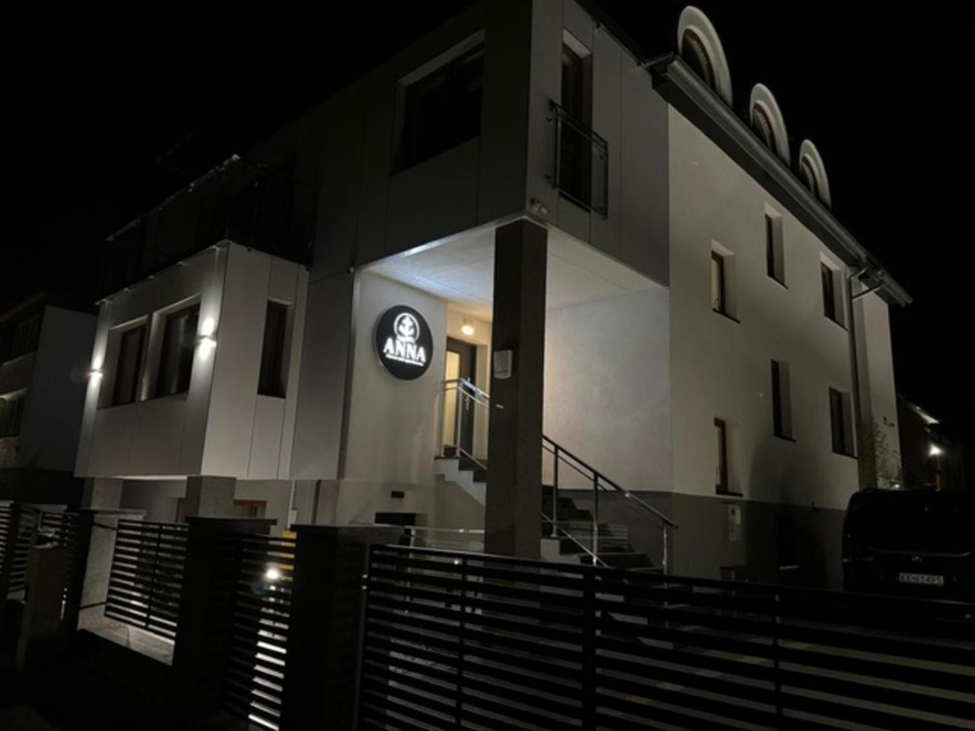 Hotel Anna Mielno Мельно Экстерьер фото
